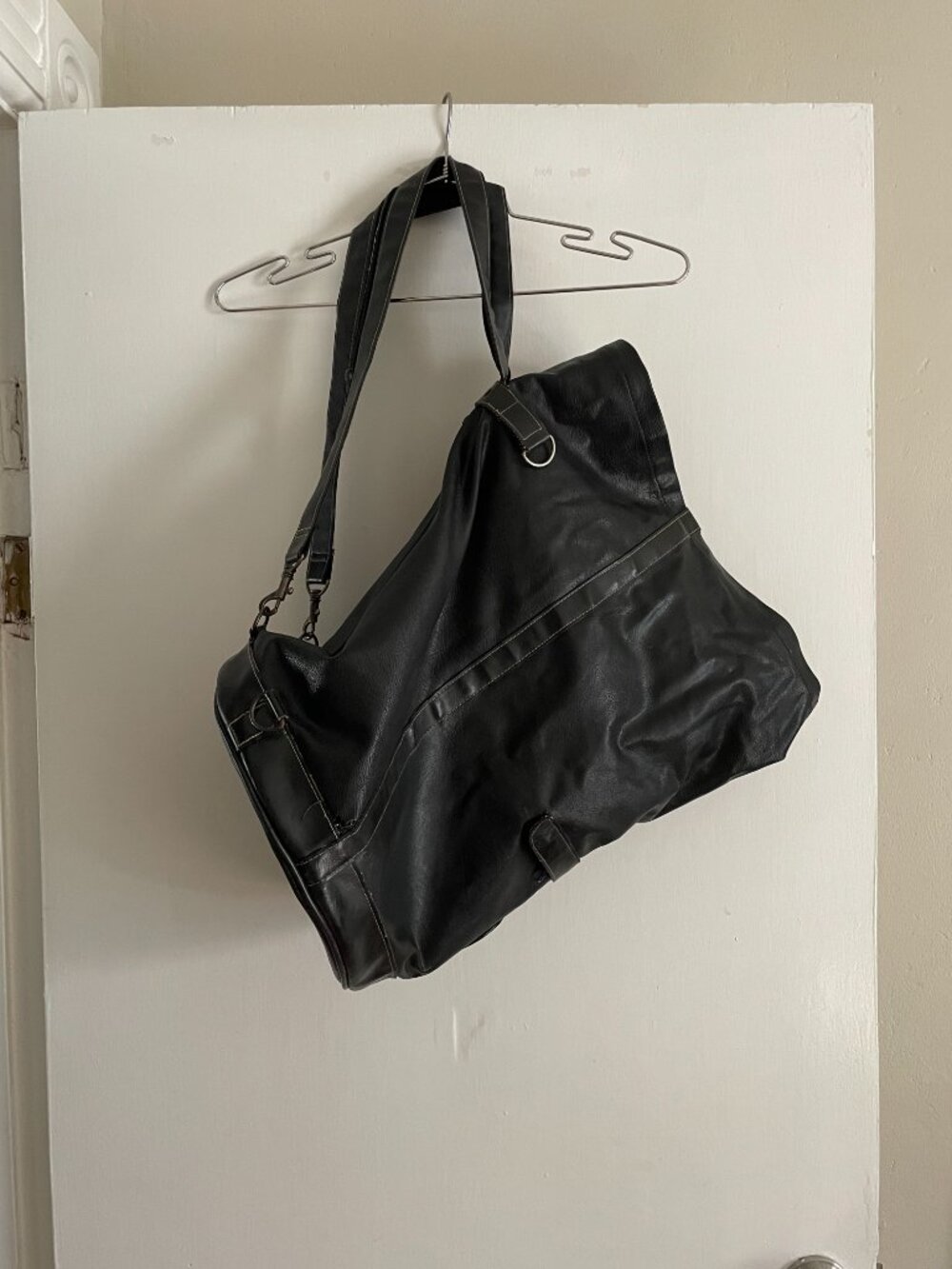 Convertible Bucket Bag - Backpack - Picture 2 of 10